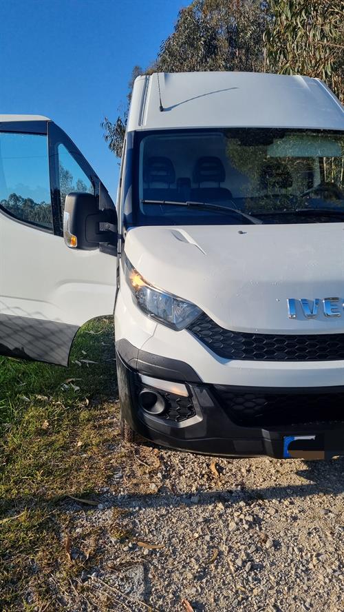 Pesado usado Iveco DAILY 35-160 R/DUPLO 18 Diesel