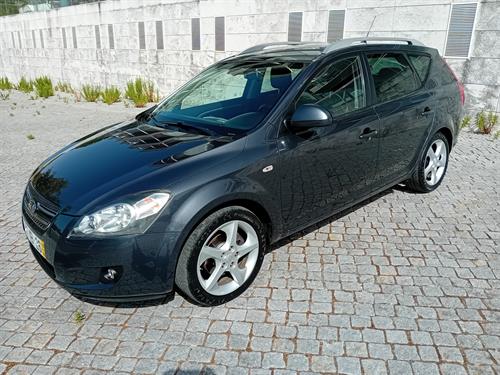 Carro usado Kia Ceed SW 1.6 CRDI LX Diesel