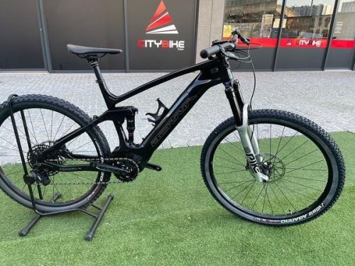 Bicicleta-Trotinete - Berria Mako hydrid