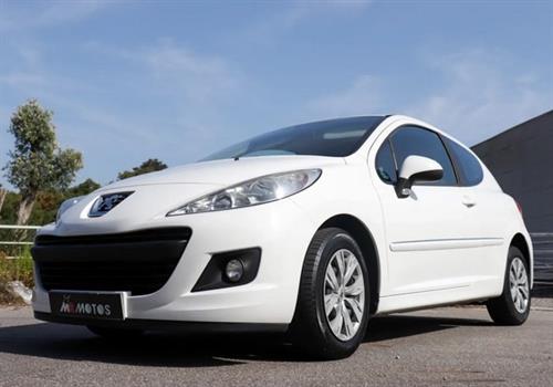 Carro usado Peugeot 207 1.4 HDI Diesel