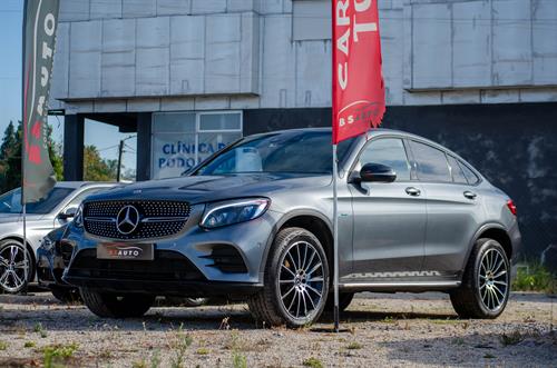 Carro usado Mercedes-Benz Classe GLC E 4 MATIC Plug-in Hybrid Híbrido (Gasolina)