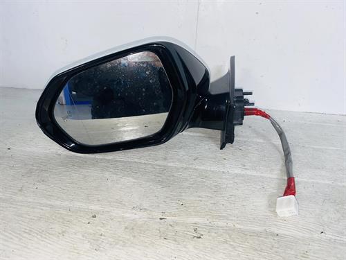 Peça - Espelho Rebatível Elétrico Esquerdo Toyota Prius - 2016