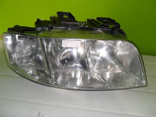 Peça - Farol Direito Audi A6 - 2004 / 2009 