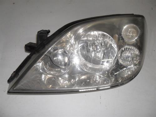 Peça - Farol Esquerdo Nissan Primera P12 - 2002 