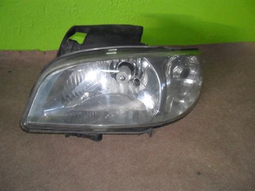 Peça - Farol Esquerdo Seat Ibiza - 1999 / 2000