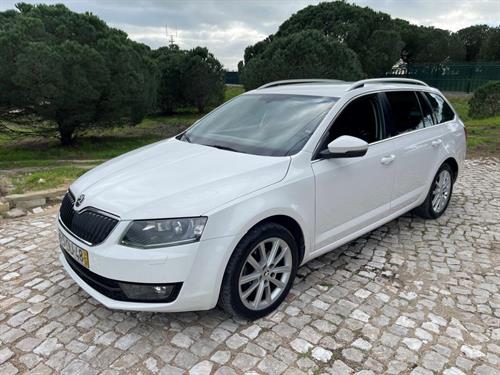 Carro usado Skoda Octavia Break 2.0 TDI Elegance Diesel