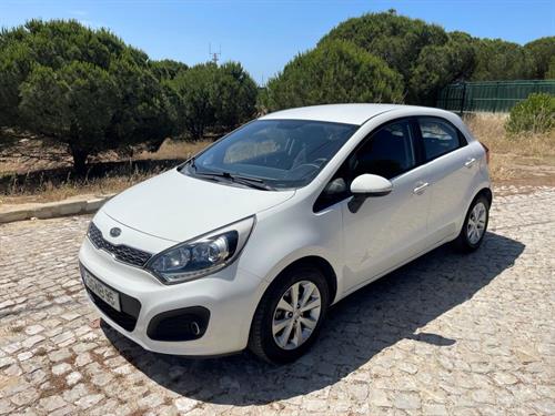 Carro usado Kia Rio 1.1 CRDI LX Diesel