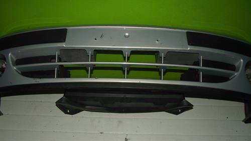 Peça - Para Choques Frente Renault Megane - 2000 / 2002