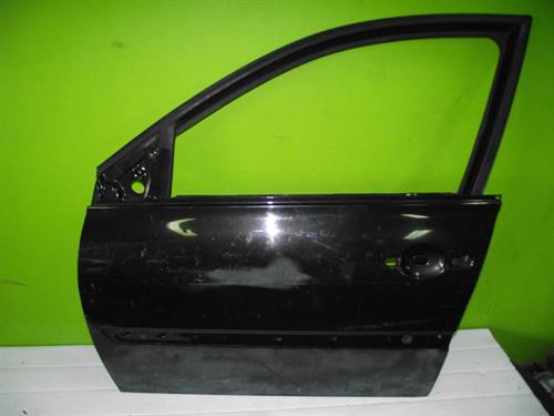 Peça - Porta Frente Esquerda Renault Megane - 2002 / 2008