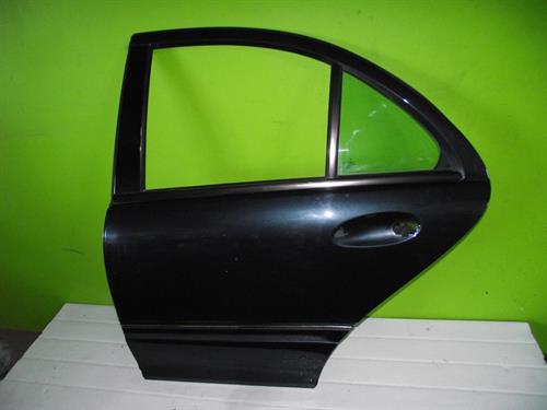 Peça - Porta Trás Esquerda Mercedes C W203 - 2000 / 2004